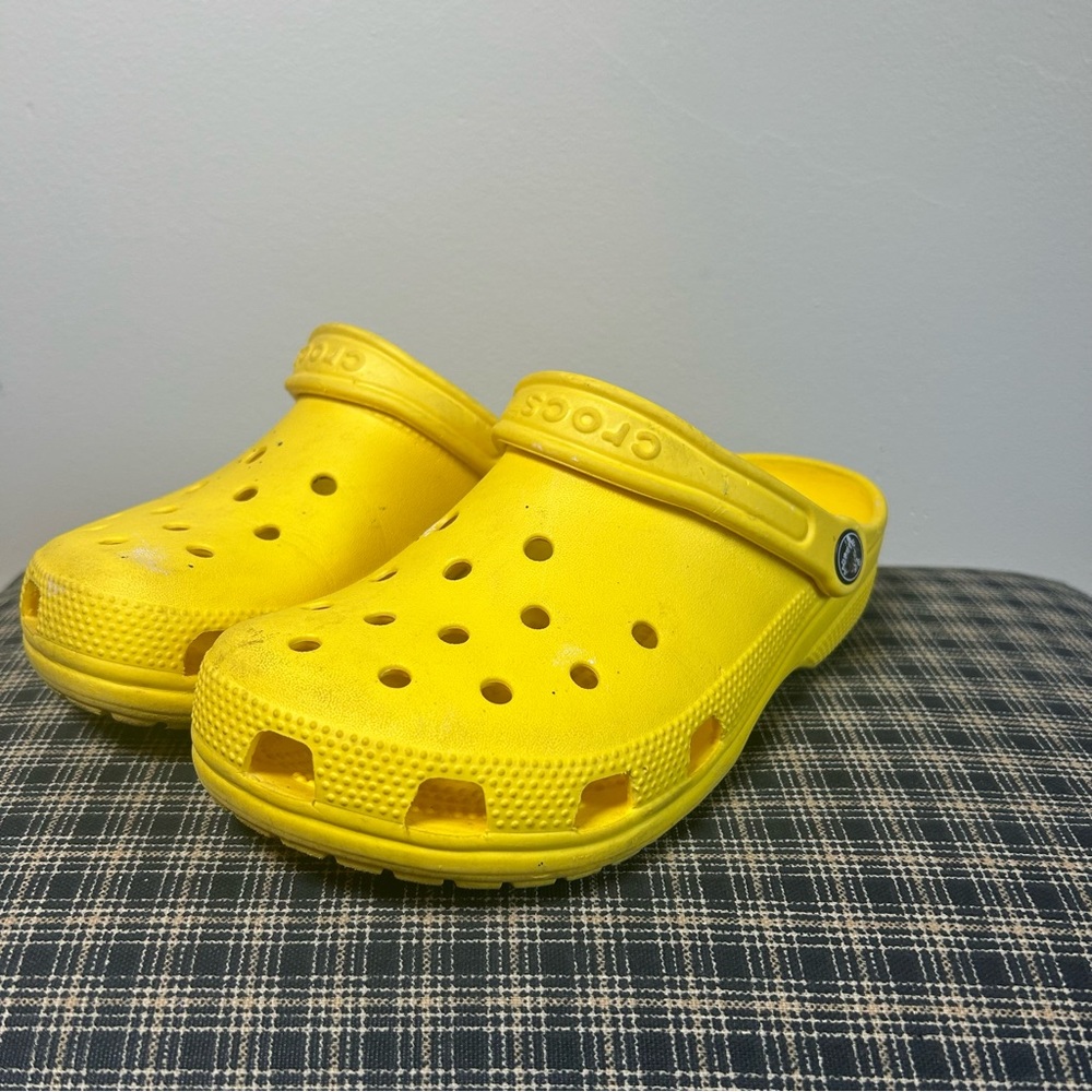 Crocs Classic Clog Yellow Women Size 6 Men 4 Rubber Slip On Shoes‎